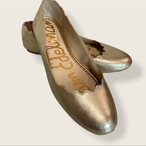 Sam Edelman Finnegan gold metallic flat size 7